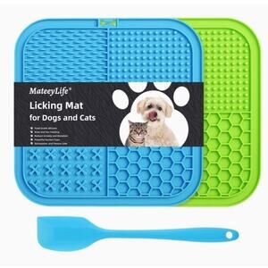 2 Pet Lick Mats by MateeyLife w/ a Spatula